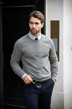 Lade das Bild in den Galerie-Viewer, Premium Herren Strickpullover Rundhals