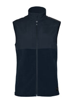 Lade das Bild in den Galerie-Viewer, Premium Unisex Weste Highland mit Logostickerei ton in ton