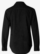 Charger l&#39;image dans la galerie, Premium Unisex Oversize Hemd mit Logostickerei ton in ton
